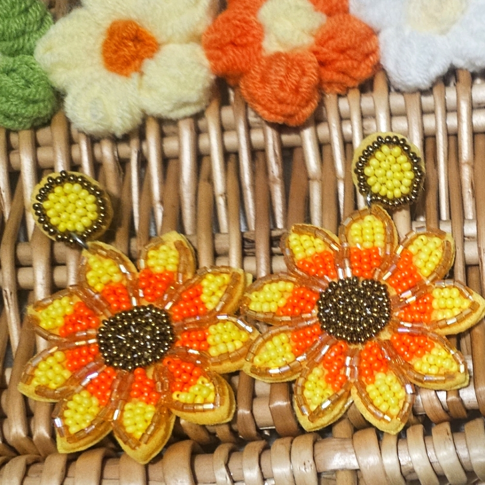 Beaded Sunflower Earrings